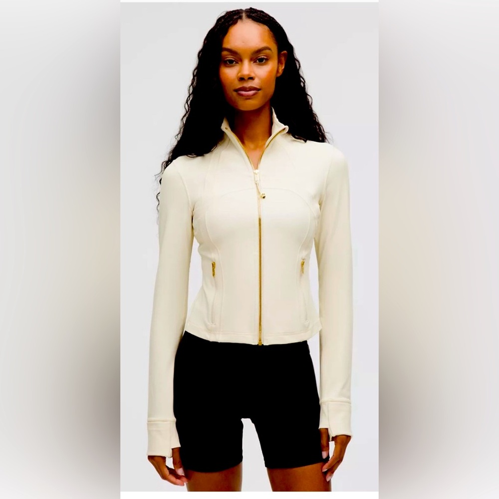 Lululemon New Ivory and Gold Cropped Zip-Up Jacket Size 8